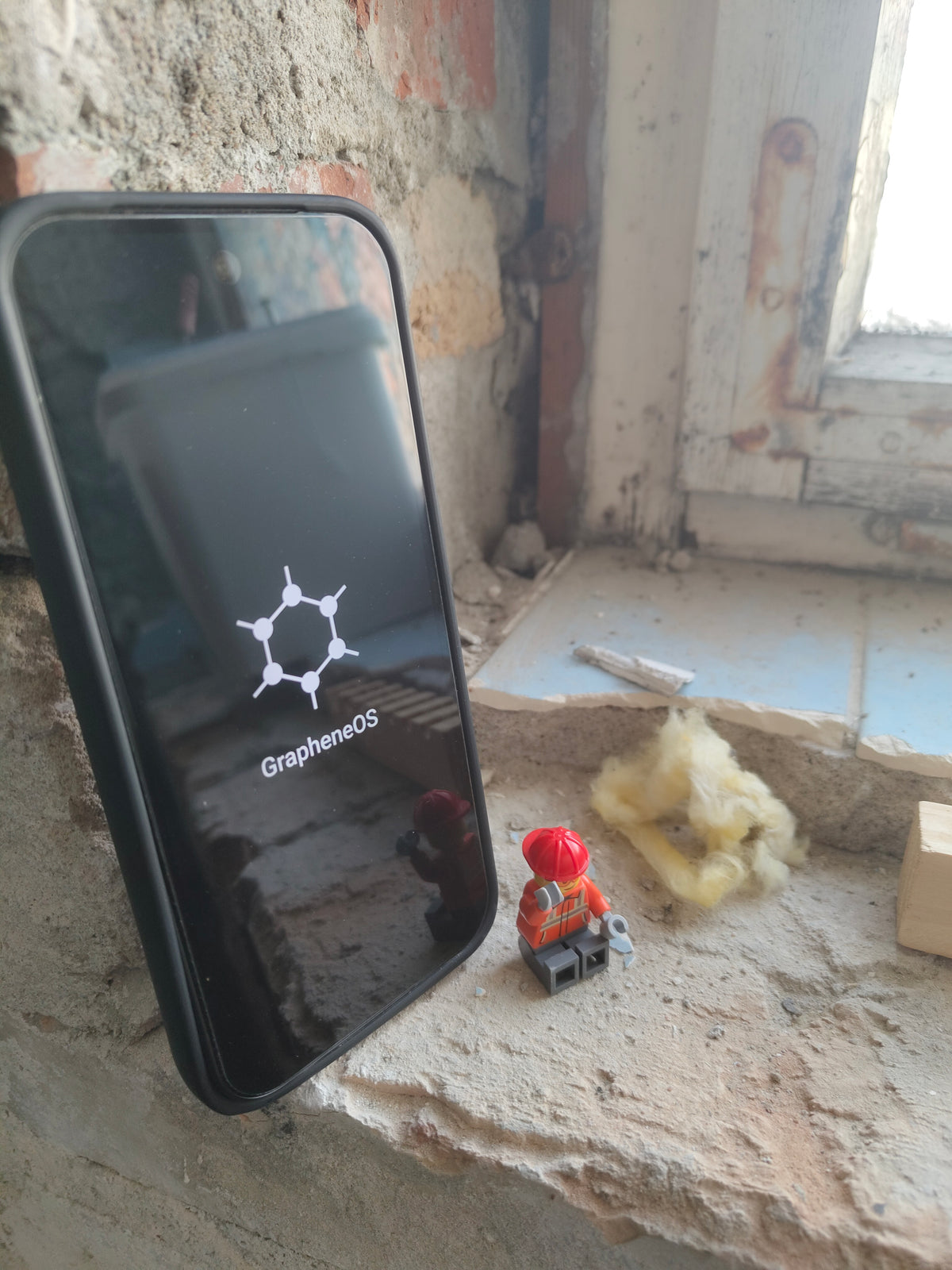 Google Pixel 9a + GrapheneOS installiert & auditiert